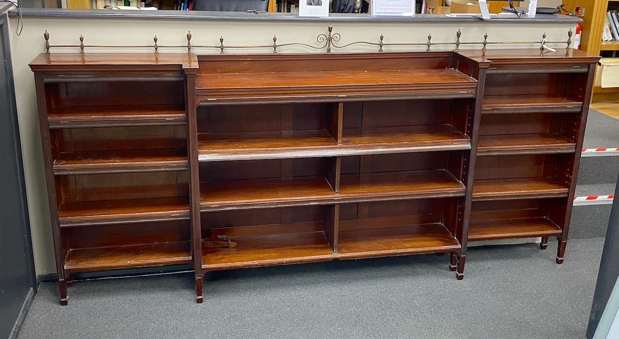 A Victorian mahogany breakfront dwarf open bookcase, length 279cm, depth 37cm, height 132cm